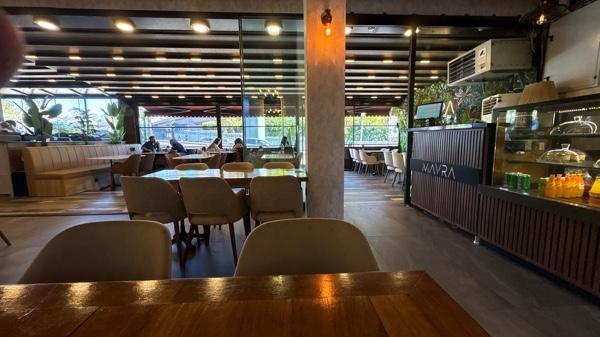 MAVRA CAFE - Garson (Maaş + Yol + Yemek)
