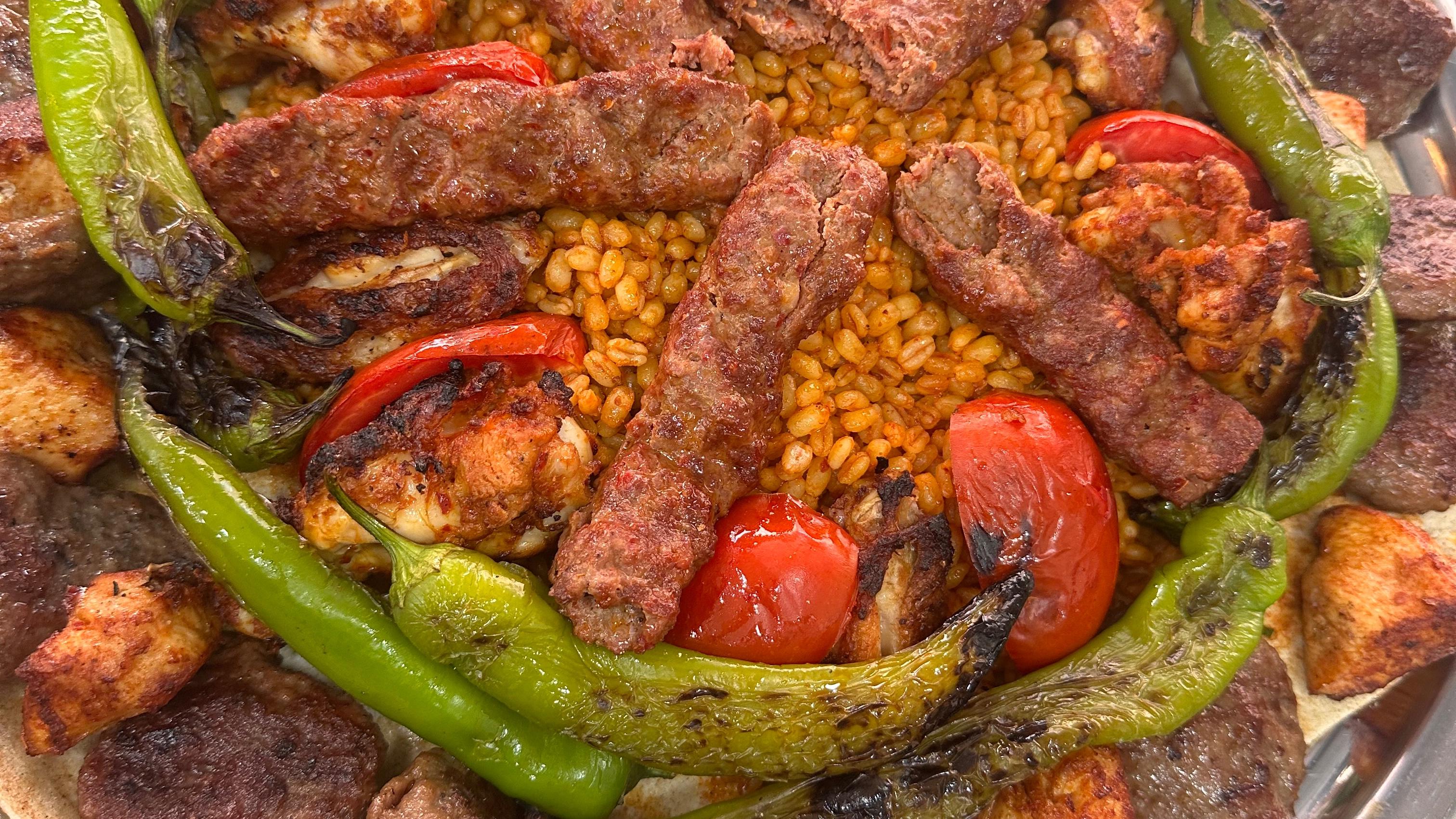 Antepli Dürümcü Mehmet  - Usta (Maaş + Yemek)